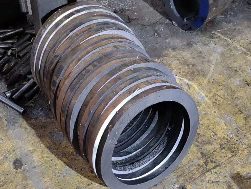 城子河30CrMo无缝钢管切割